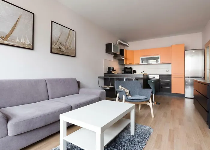 Apartamento The Sunny Appartment&garage Praga