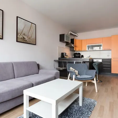 아파트 The Sunny Appartment&garage 프라하
